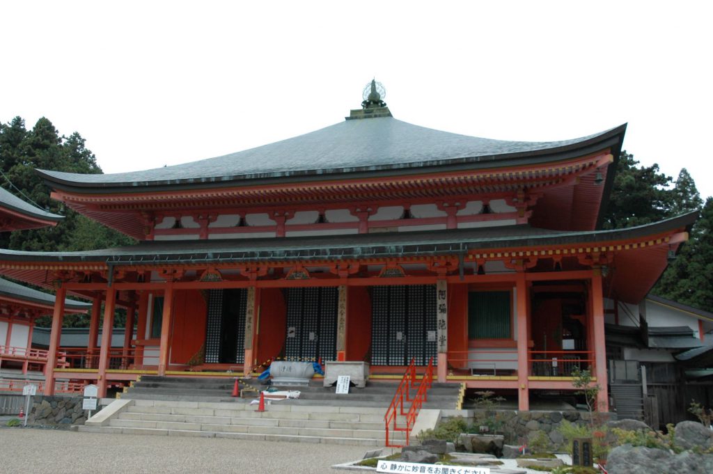 比叡山延暦寺は天台宗の寺院として政治にも影響力を持っていました