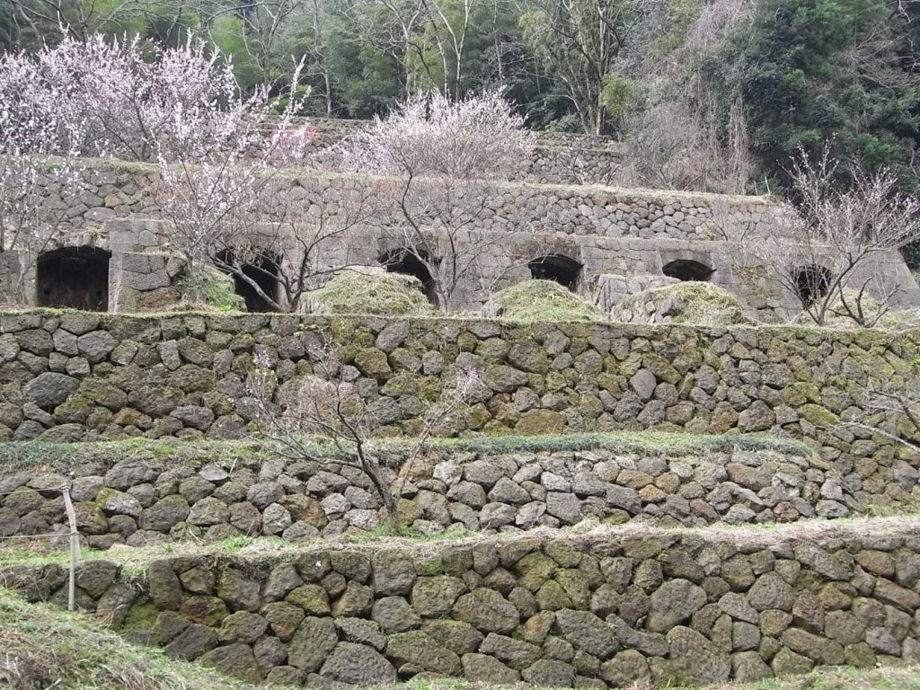 現在世界遺産に指定されている石見銀山を巡り、毛利尼子は攻防を繰り返します