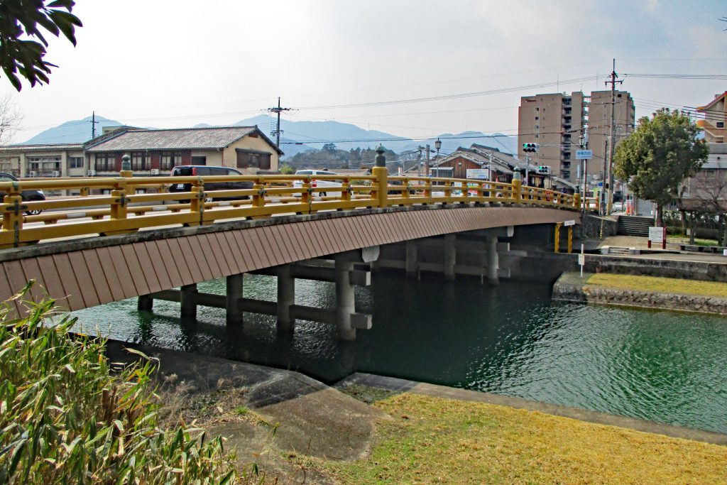 瀬田の唐橋は京都への入り口であり、壬申の乱や源平合戦などで激戦地となりました
