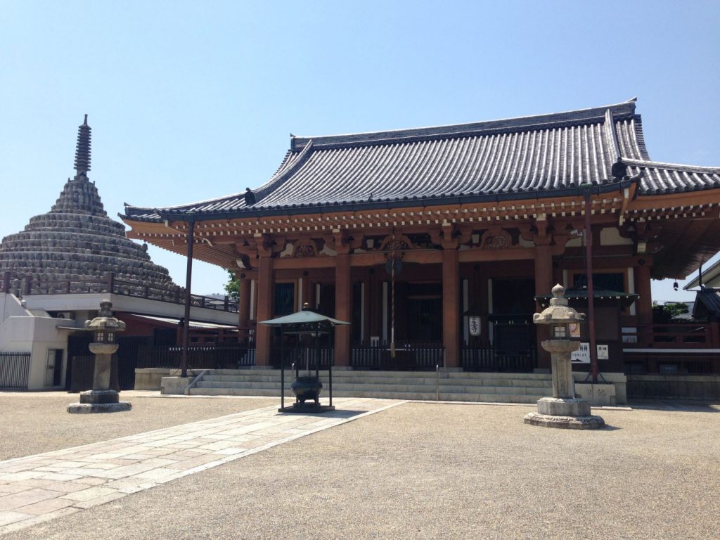 壬生寺。新選組初期の根拠地、現代の様子。