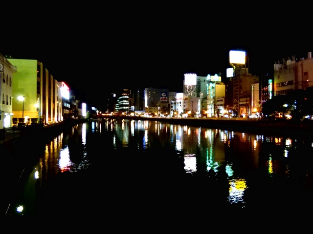 福岡県福岡市の「中州」の夜景