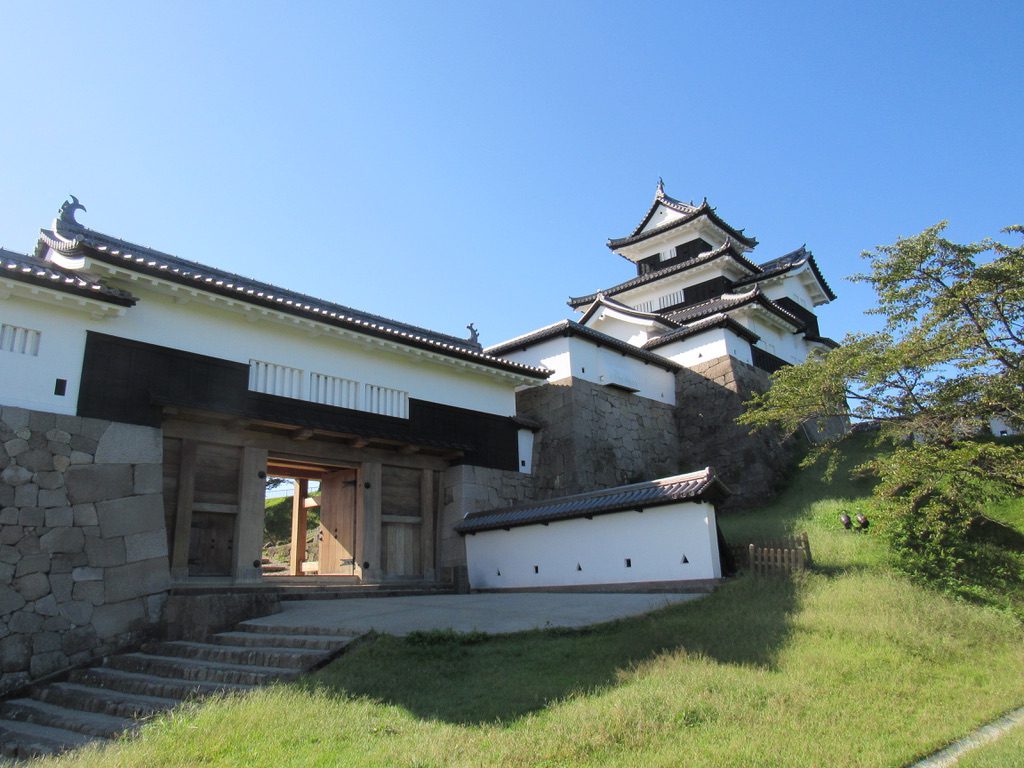 白河小峰城は白河市のシンボルとして1991年に復元されました。