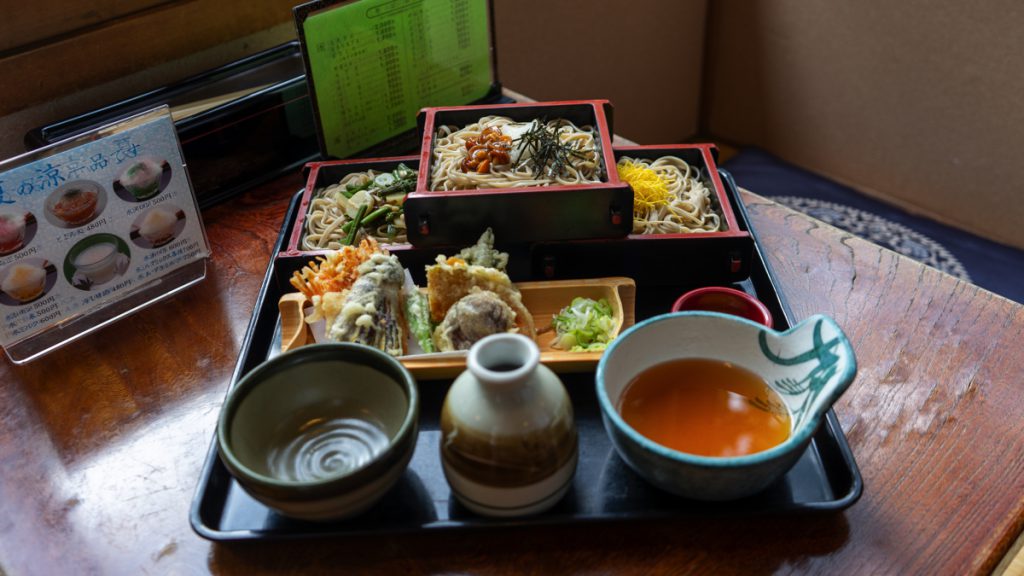 嶋田家の深大寺そば