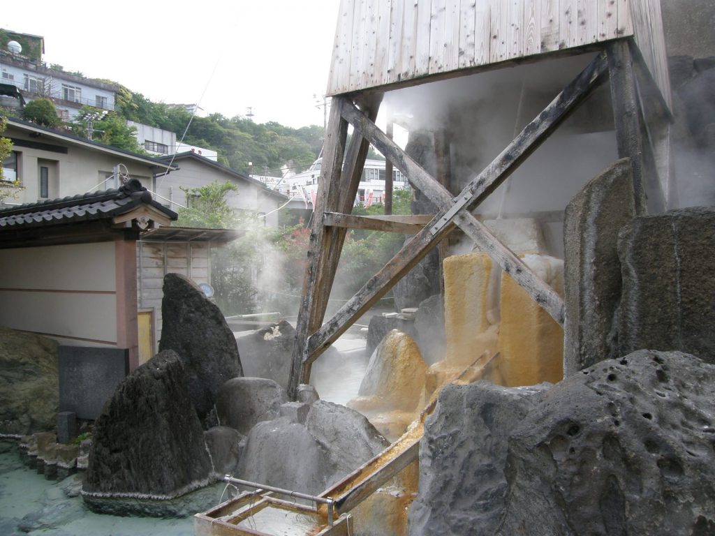 湯気が立ち上っている様子。