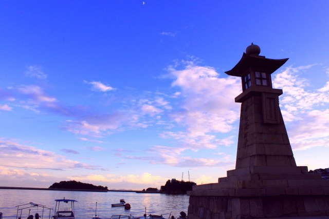 鞆の浦の夕暮れの美しい様子。