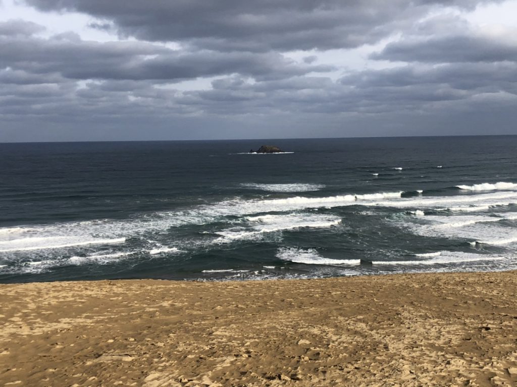 鳥取大砂丘、海側の景色。