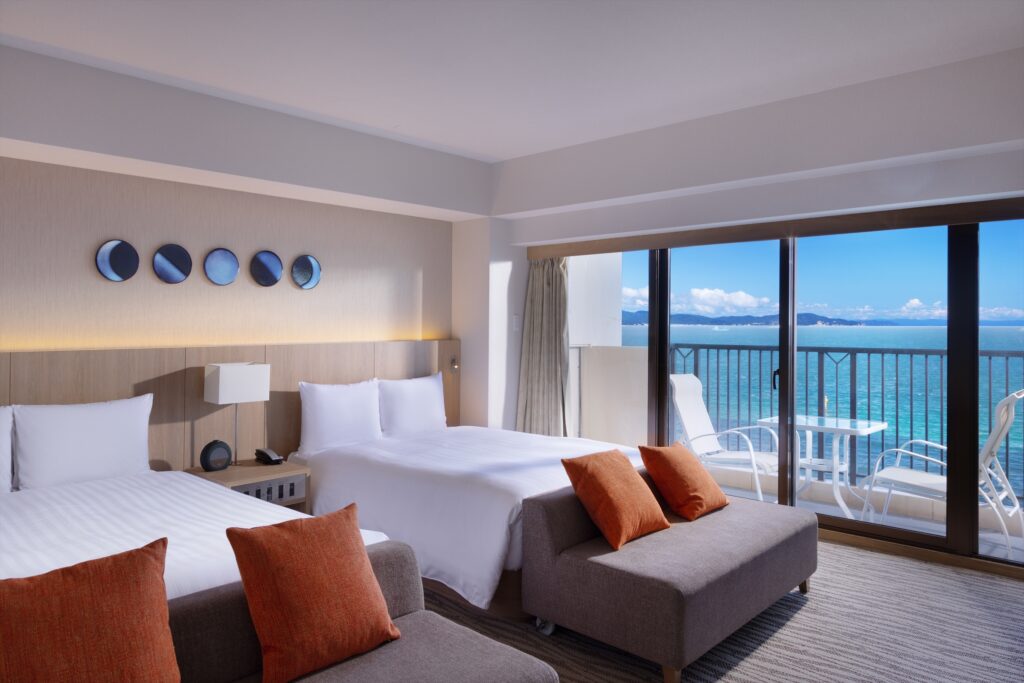 海を望むアオアヲ ナルト リゾートの客室